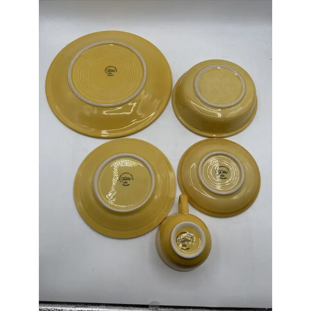Fiesta 5pc Place Setting Retired Sunflower Yellow 96-97 Never Used!